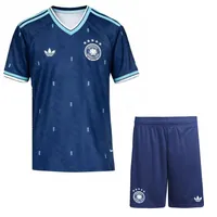 ست تی‌شرت آستین کوتاه و شلوارک ورزشی مردانه مدل آلمان Away 2026