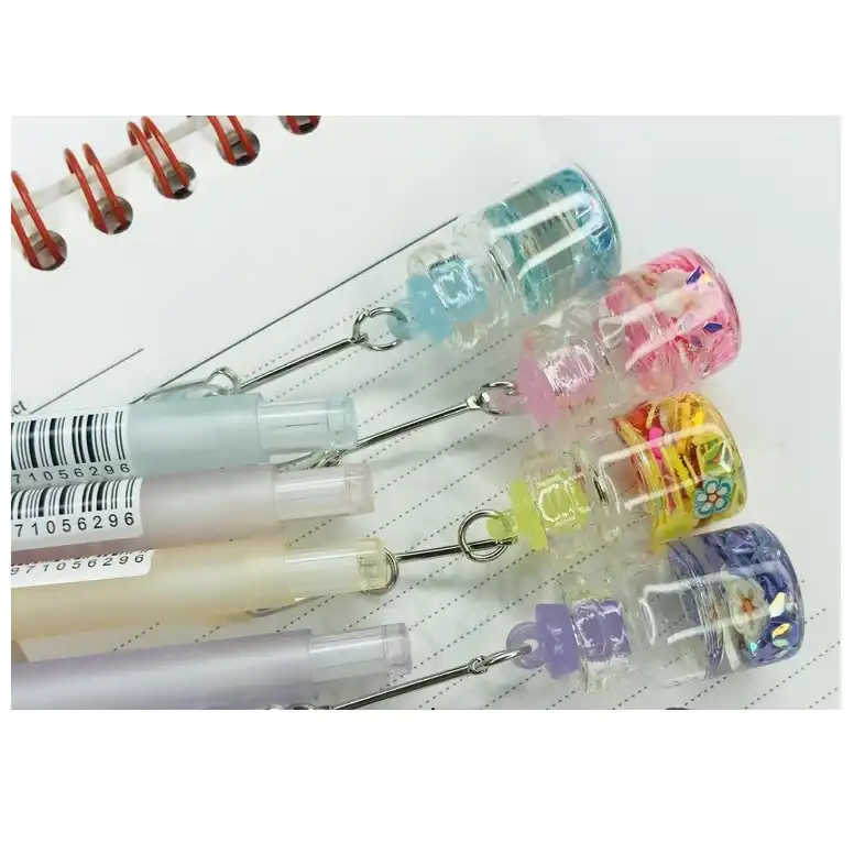 مداد نوکی 0.5 میلی متری مدل آویزدار طرح بطری آکواریومی