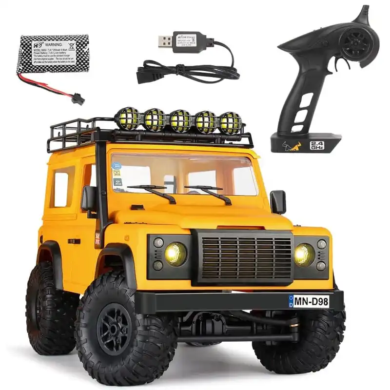 ماشین بازی کنترلی مدل لندرور طرح defender 90 2015