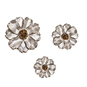 دیوارکوب طرح گل زنبق کد 8139904 مجموعه 3 عددی