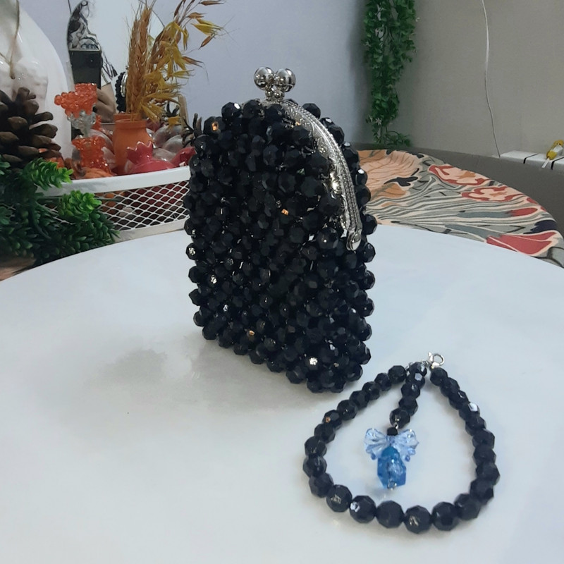 کیف دستی دست دوز زنانه مدل دهانه فلزی