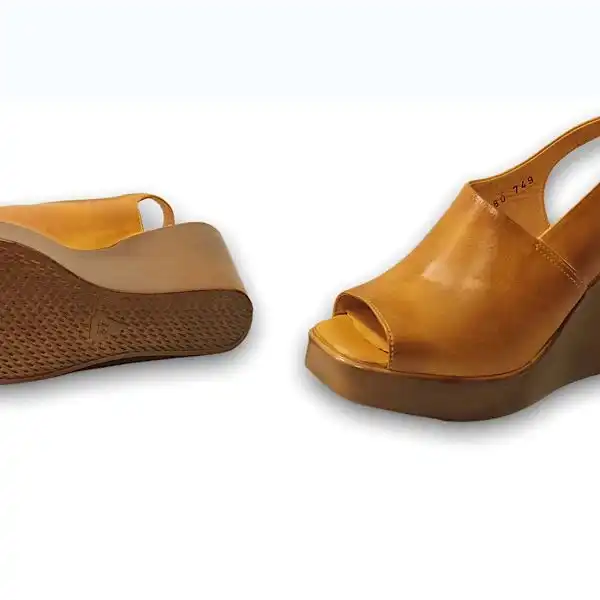 صندل زنانه مدل چرم طبیعی کد 633.1