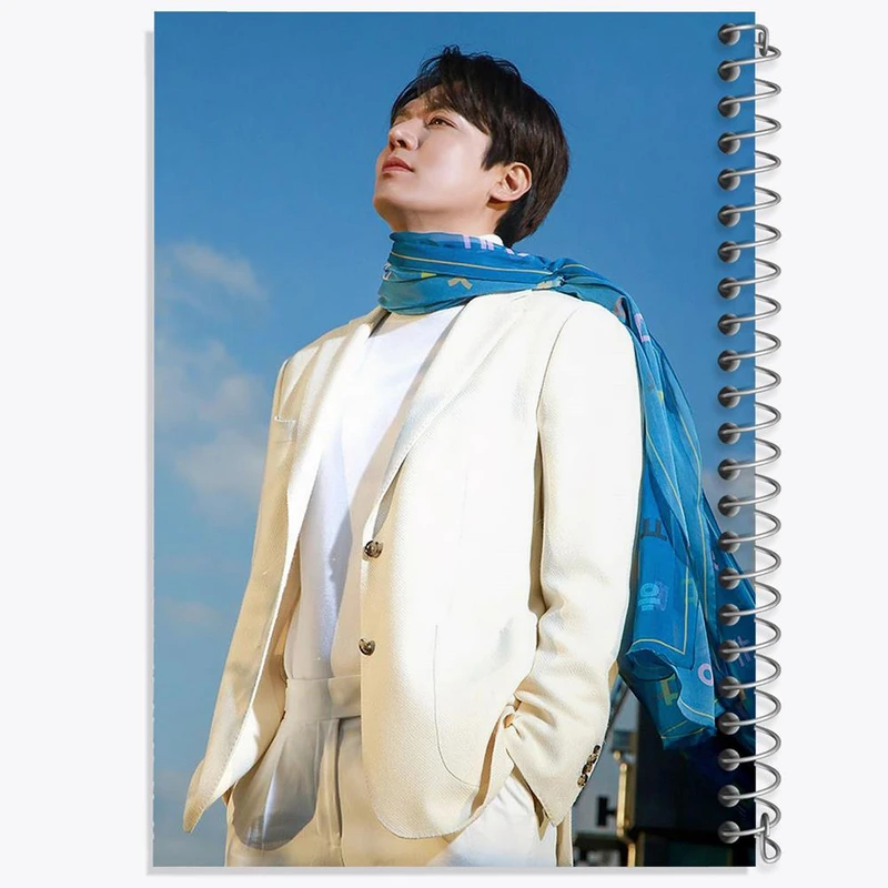 دفتر ژورنال نویسی 50 برگ خندالو مدل نقطه ای طرح لی مین هو Lee min ho کد 12377