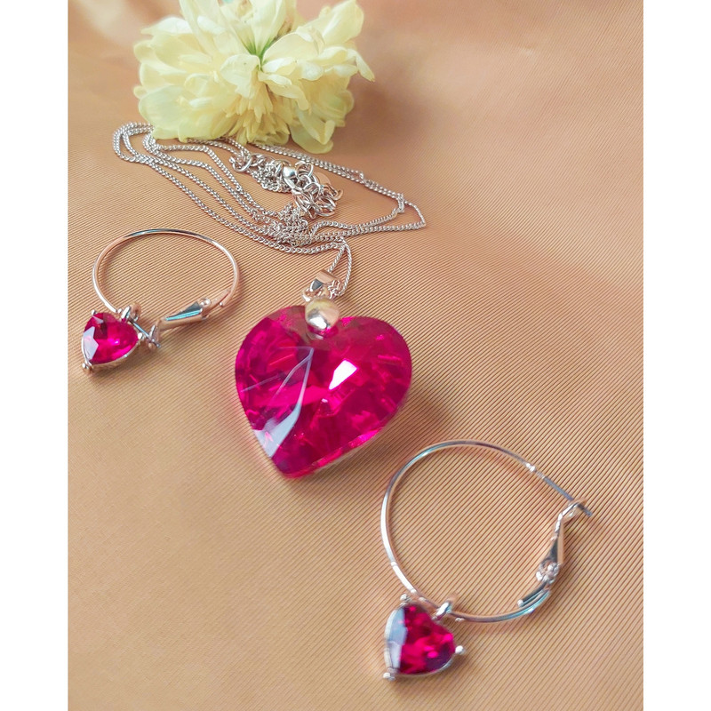 نیم ست زنانه آی ام مدل قلبی نیم ست زنانه آی ام مدل قلبی