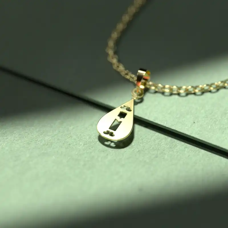 گردنبند طلا 18 عیار زنانه مدوپد مدل I حرف کد BB2-1-1113