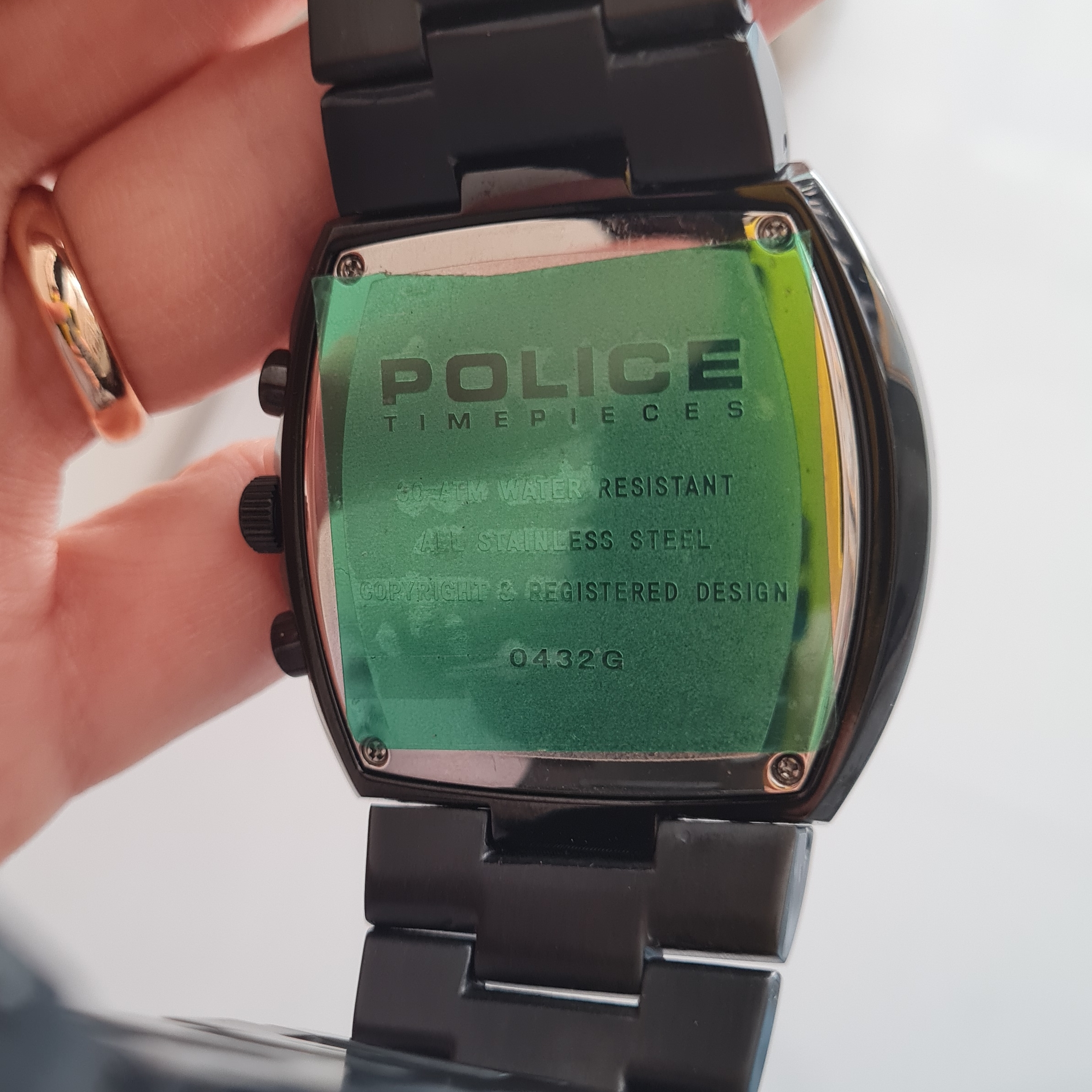 قیمت                                      ساعت مچی عقربه‌ای مردانه پلیس مدل P4151