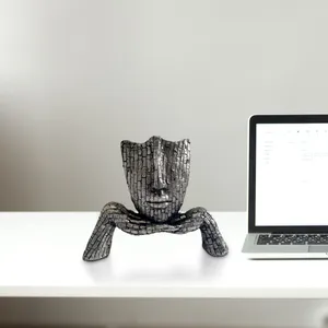 مجسمه مدل پلی استر طرح رخ متفکر