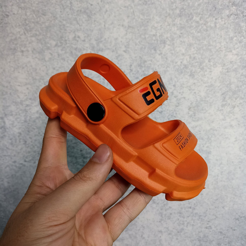 دمپایی بچگانه پاپا مدل امید رکابدار کد 1530-OG