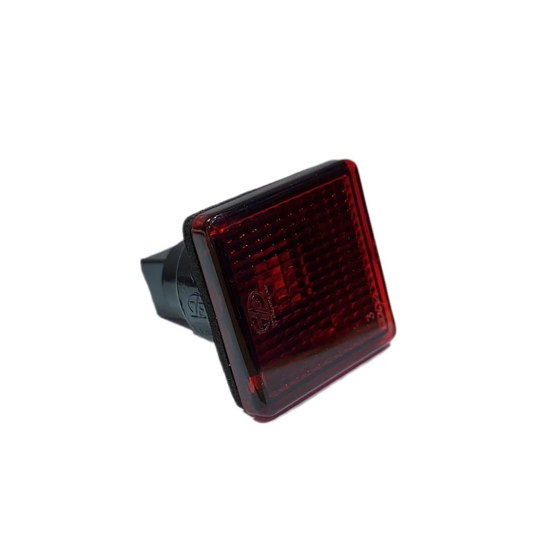 چراغ لادری LED خودرو ایساکو مدل 100135 مناسب برای دنا