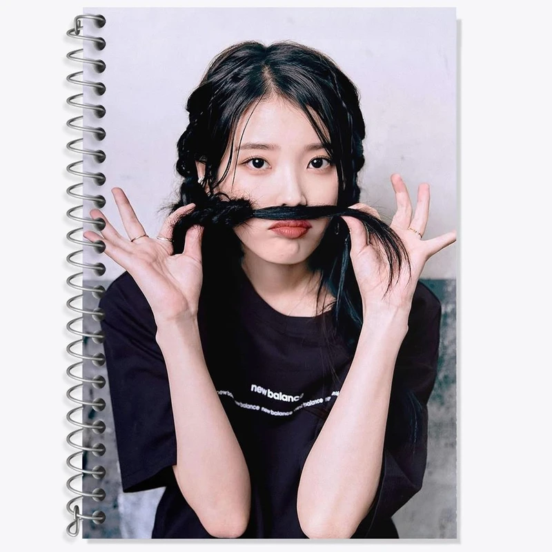 دفتر لغت 50 برگ خندالو مدل آیو IU کد 19801