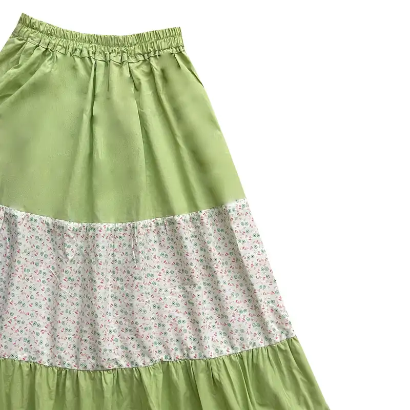 دامن چین‌دار زنانه مدل کمر کش طبقه ای رنگ سبز مغز پسته‌ای