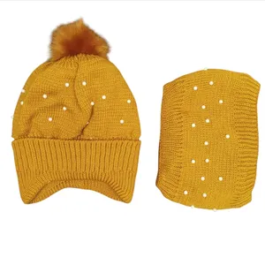 ست کلاه و شال گردن بافتنی بچگانه مدل نگینی داخل خز