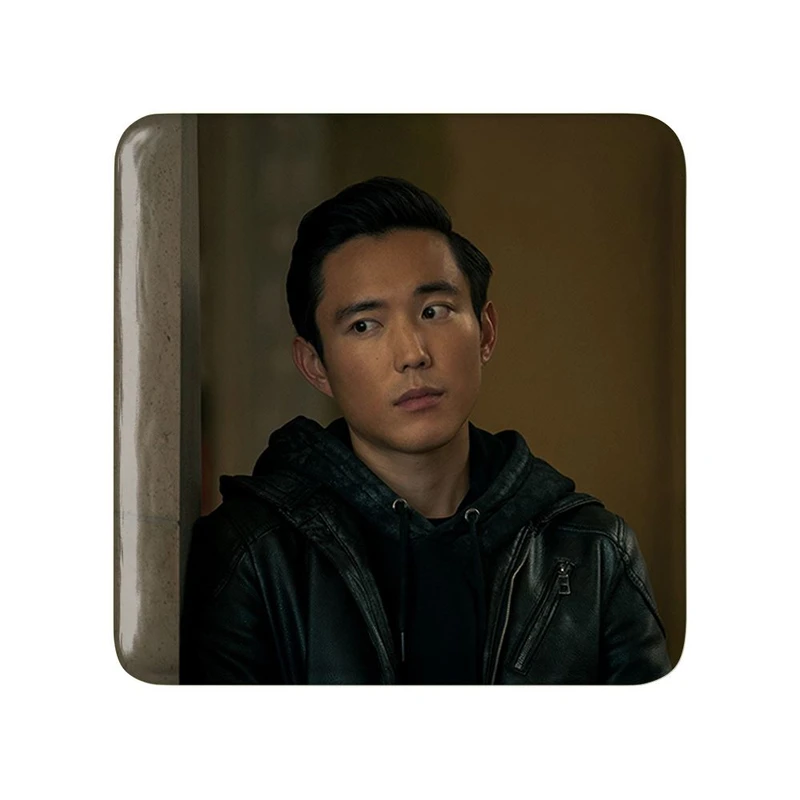 مگنت خندالو مدل بن هارگریوز سریال آکادمی آمبرلا The Umberella Academy کد 28542