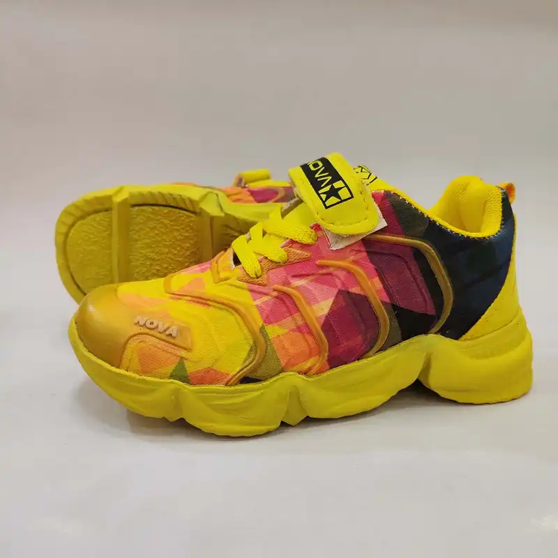 کفش مخصوص پیاده روی مدل 2025 f