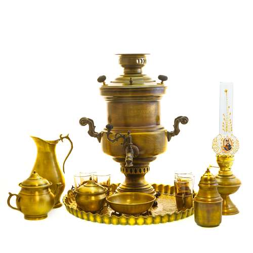 سرویس سماور ذغالی 14 پارچه برنجی مدل استوانه ای کد 3794