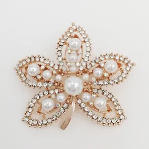 گل سینه زنانه مدل برگ کد ja270