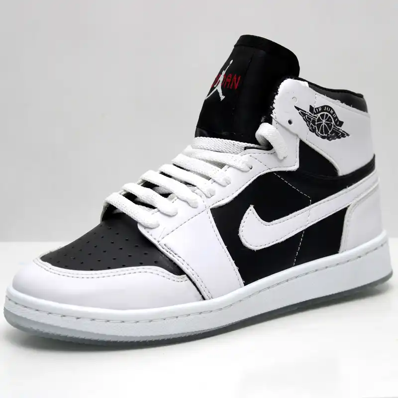 کفش پیاده روی مدل 77wai