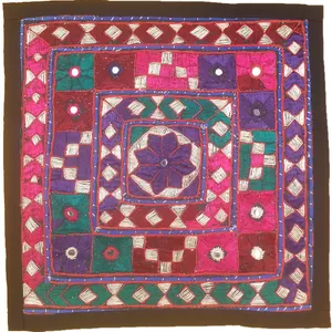 رومیزی سوزن دوزی مدل عسلی کد SOO70