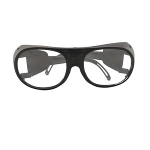 نقد و بررسی عینک ایمنی تک پلاست مدل 110 توسط خریداران