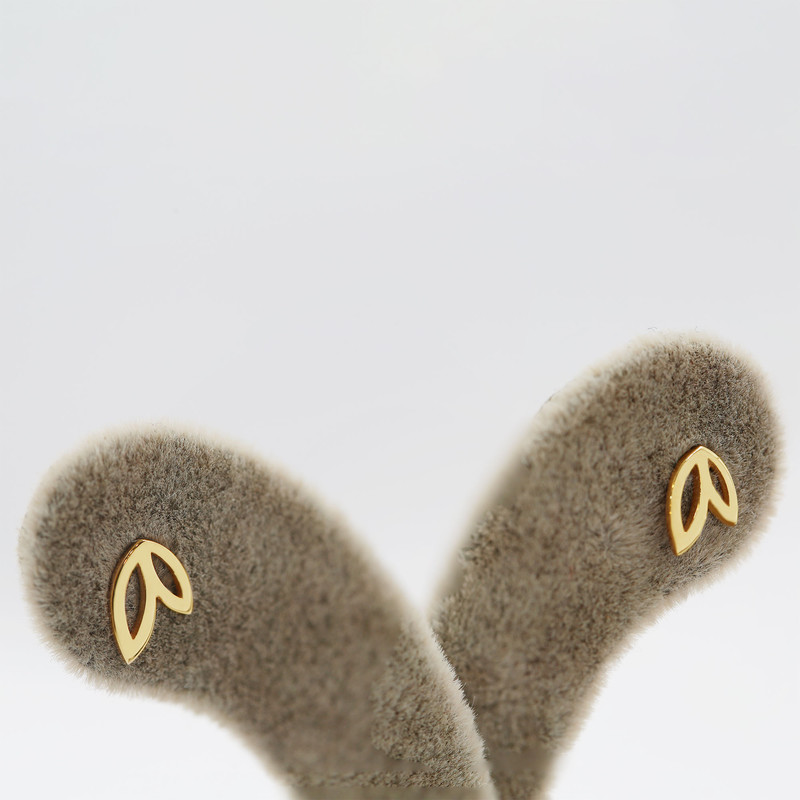 گوشواره میخی طلا 18 عیار زنانه الی گالری با طرح دو برگ مدل تو خالی - 3