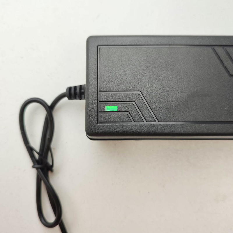 آداپتور 12 ولت 2 آمپر یاس مدل AC 180-260v بسته 5 عددی