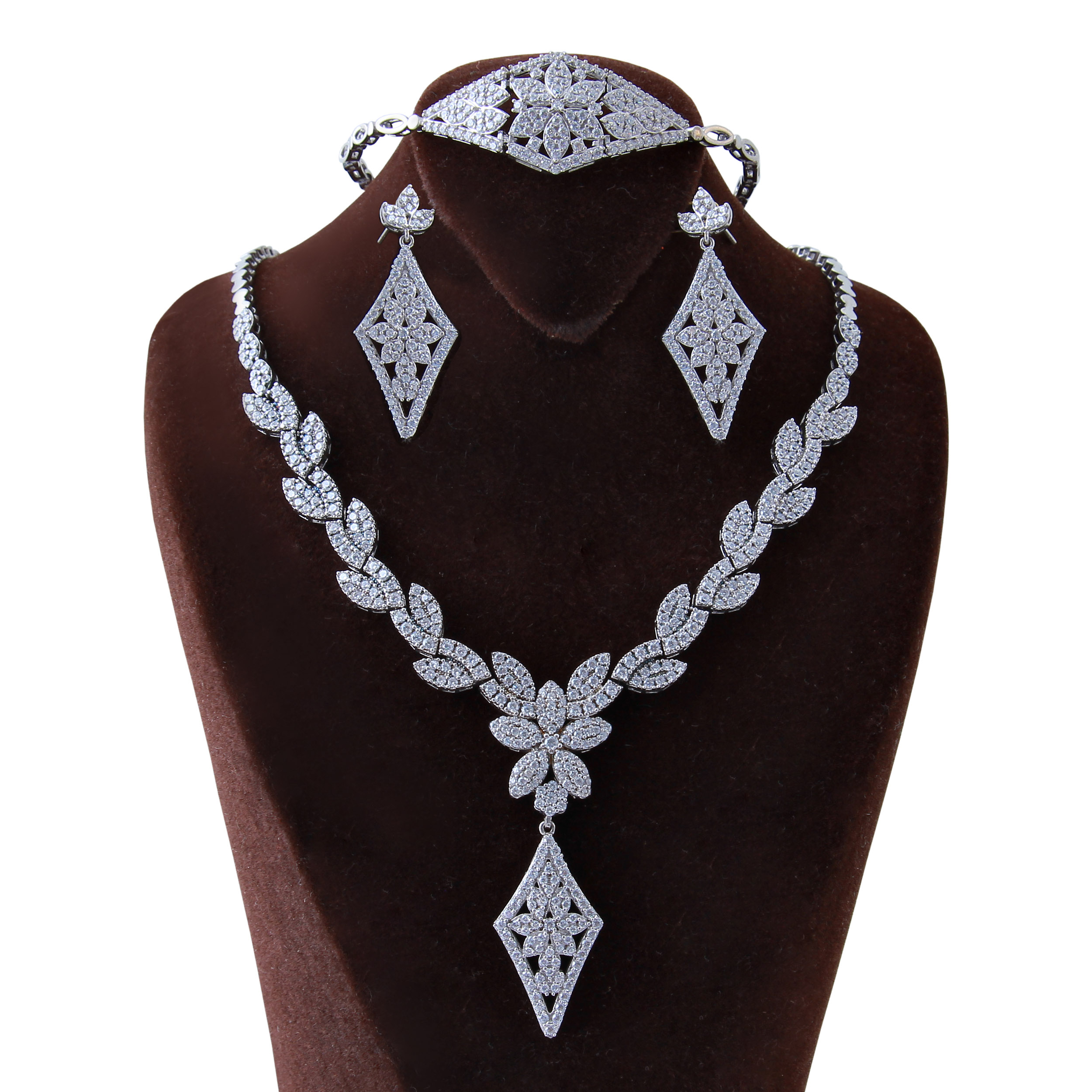 نیم ست نقره زنانه بازرگانی میلادی کد NTR_189