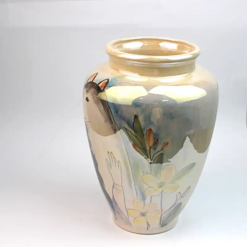 گلدان سفالی مدل لاستر طرح دختر جنگل