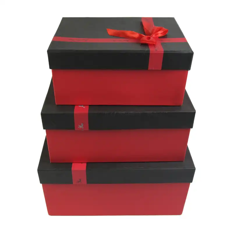 جعبه هدیه مدل 2022 مجموعه 3 عددی