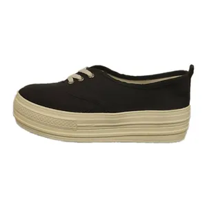 کفش روزمره زنانه ال سی وایکیکی مدل 7Y0283Z8