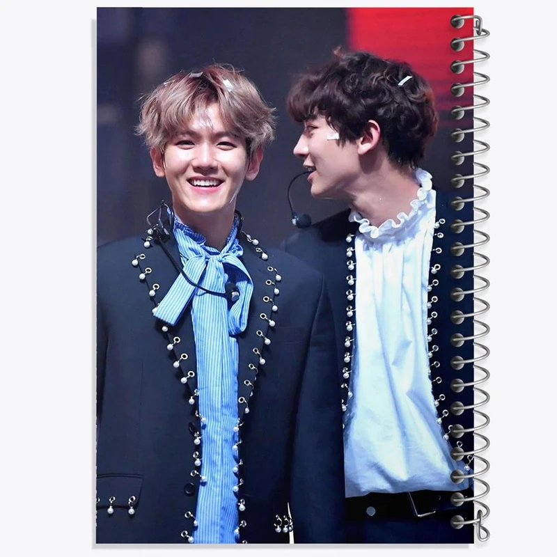 دفتر شطرنجی 50 برگ خندالو طرح گروه اکسو EXO کد 13562