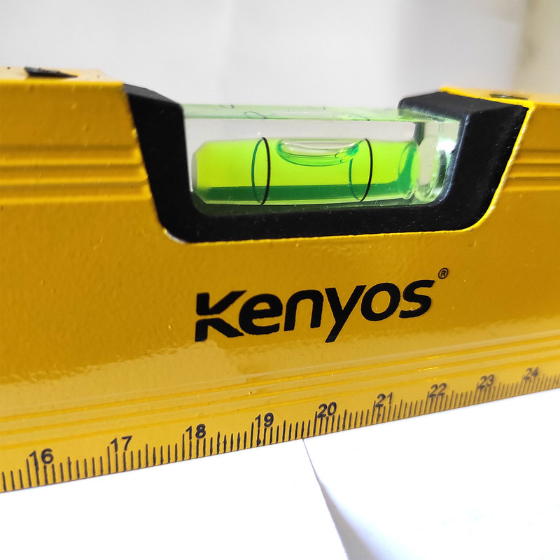 تراز کنیوش مدل B-40CM