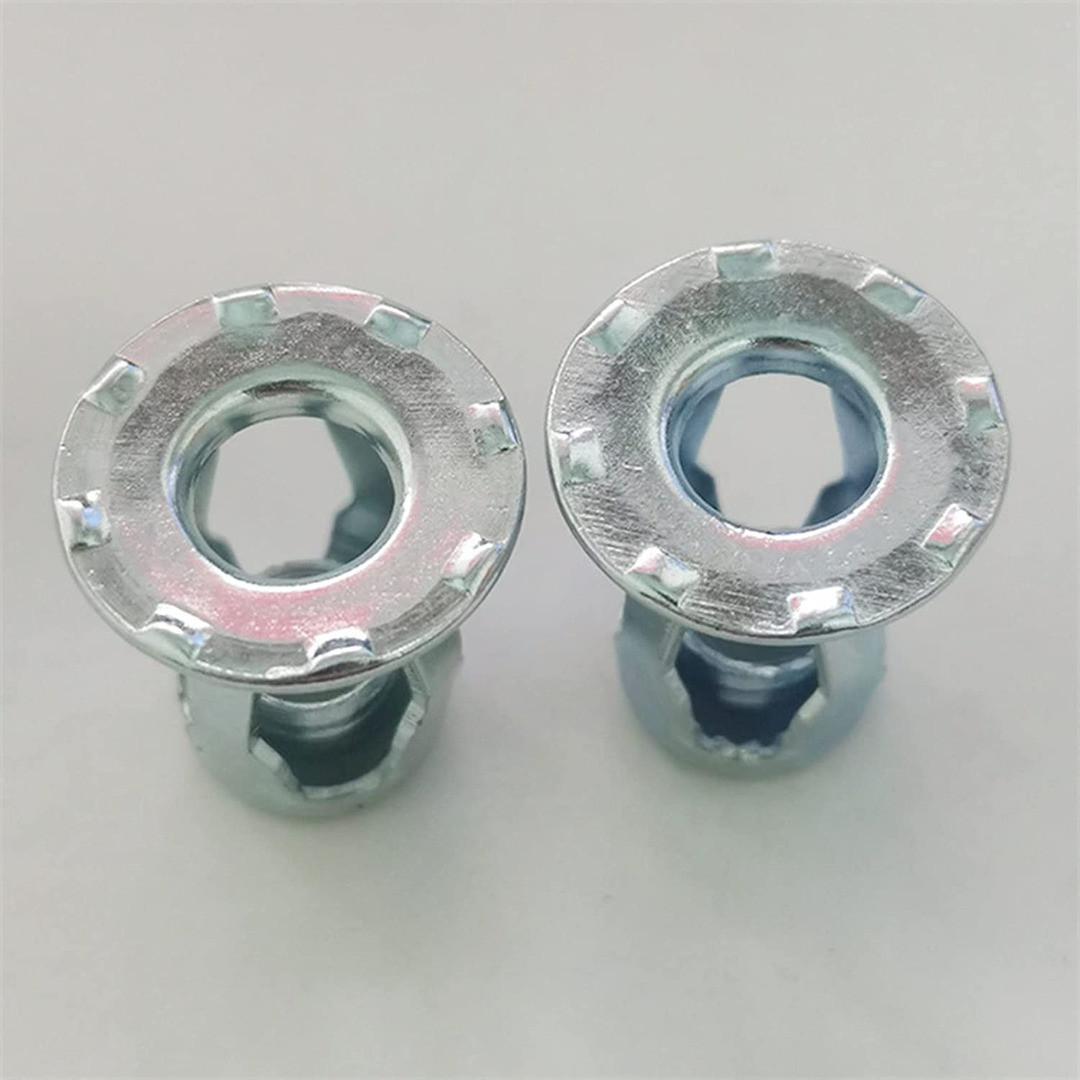 مهره پرچ مدل خودکار  M4 بسته 10 عددی