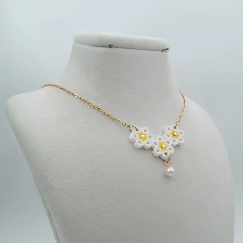 گردنبند زنانه مدل گل بابونه استیل کد N006