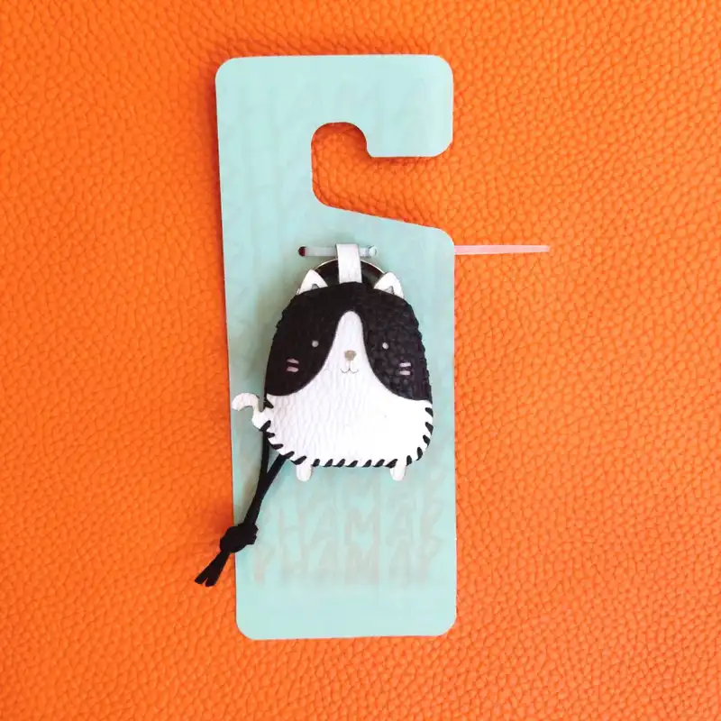 جاکلیدی چرمی مدل گربه