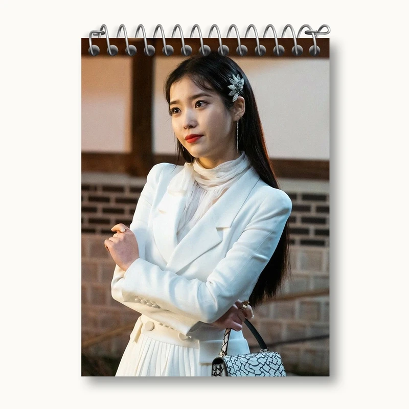 دفتر یادداشت 50 برگ خندالو مدل آیو IU کد 19772