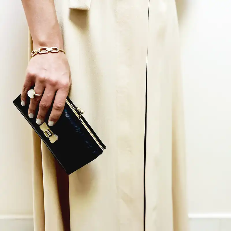 کیف پول زنانه مدل SIVARO