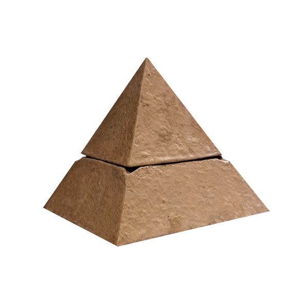 زیرسیگاری مدل هرم