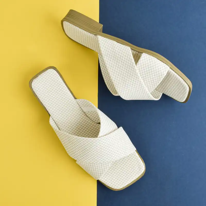 صندل زنانه نیکتا مدل  شطرنجی کد WH.2872