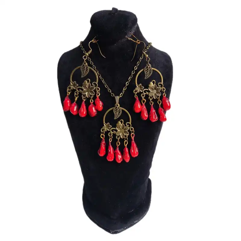 نیم ست زنانه مدل گل و دونه انار یلدایی