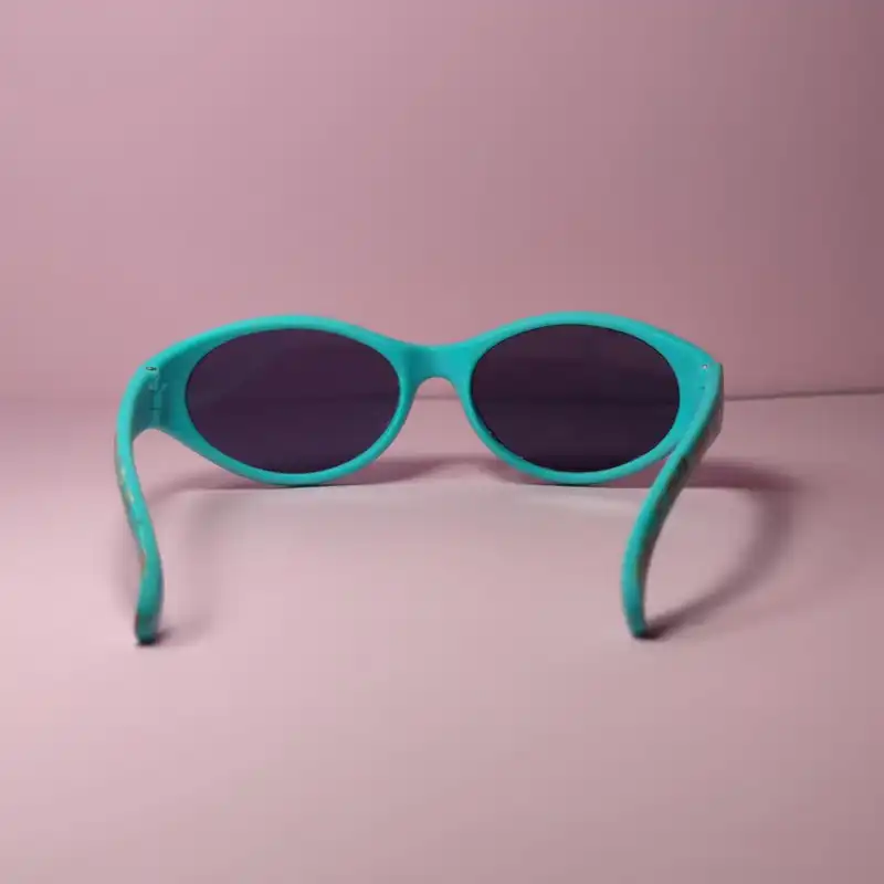 عینک آفتابی بچگانه مدل عروسکی 3930