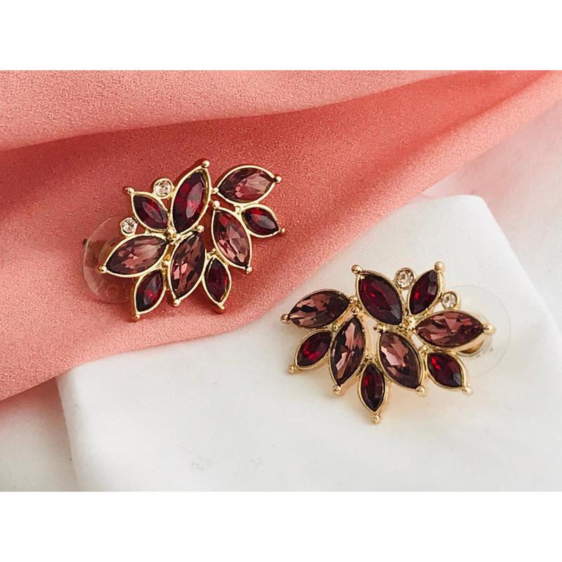 گوشواره زنانه تاش مدل M25 گوشواره زنانه تاش مدل M25