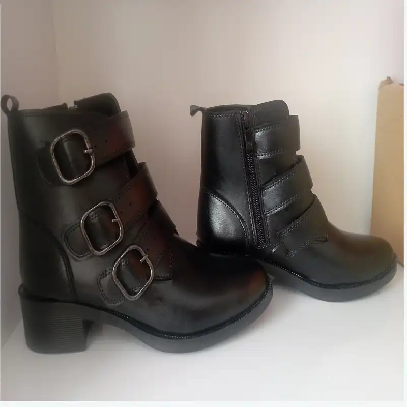 نیم بوت زنانه مدل  A-32 کد 2 رنگ مشکی