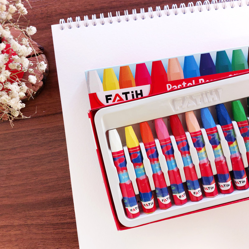 مداد شمعی 12 رنگ فاتح مدل Oil Pastel
