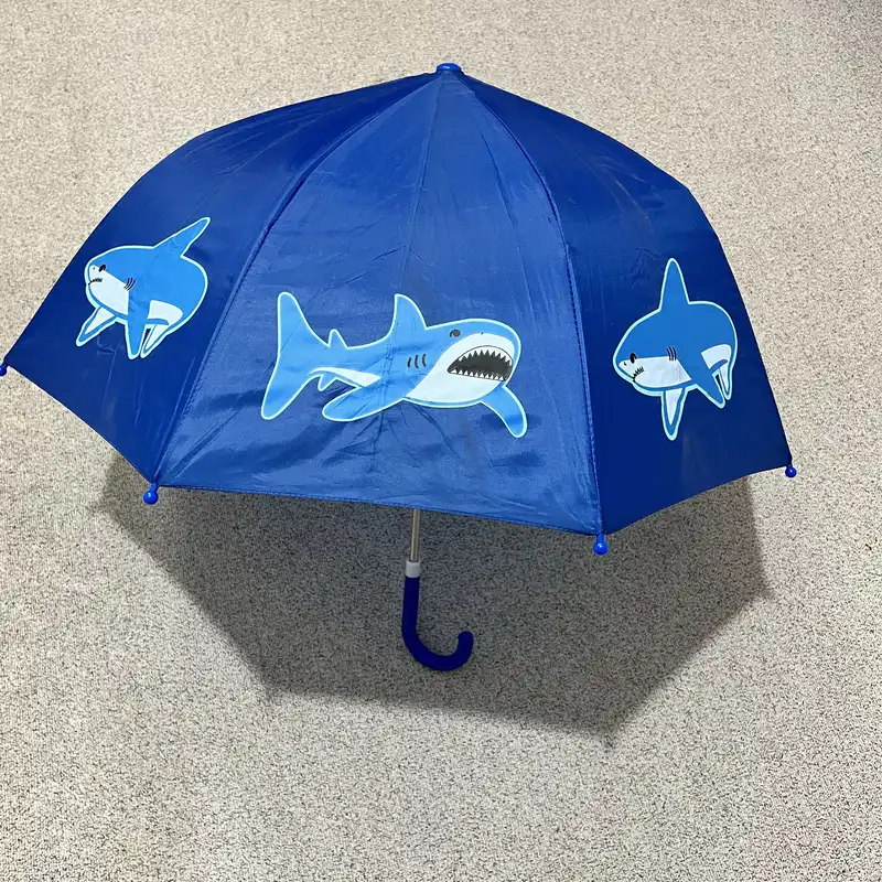 چتر بچگانه مدل فانتزی طرح کوسه ها