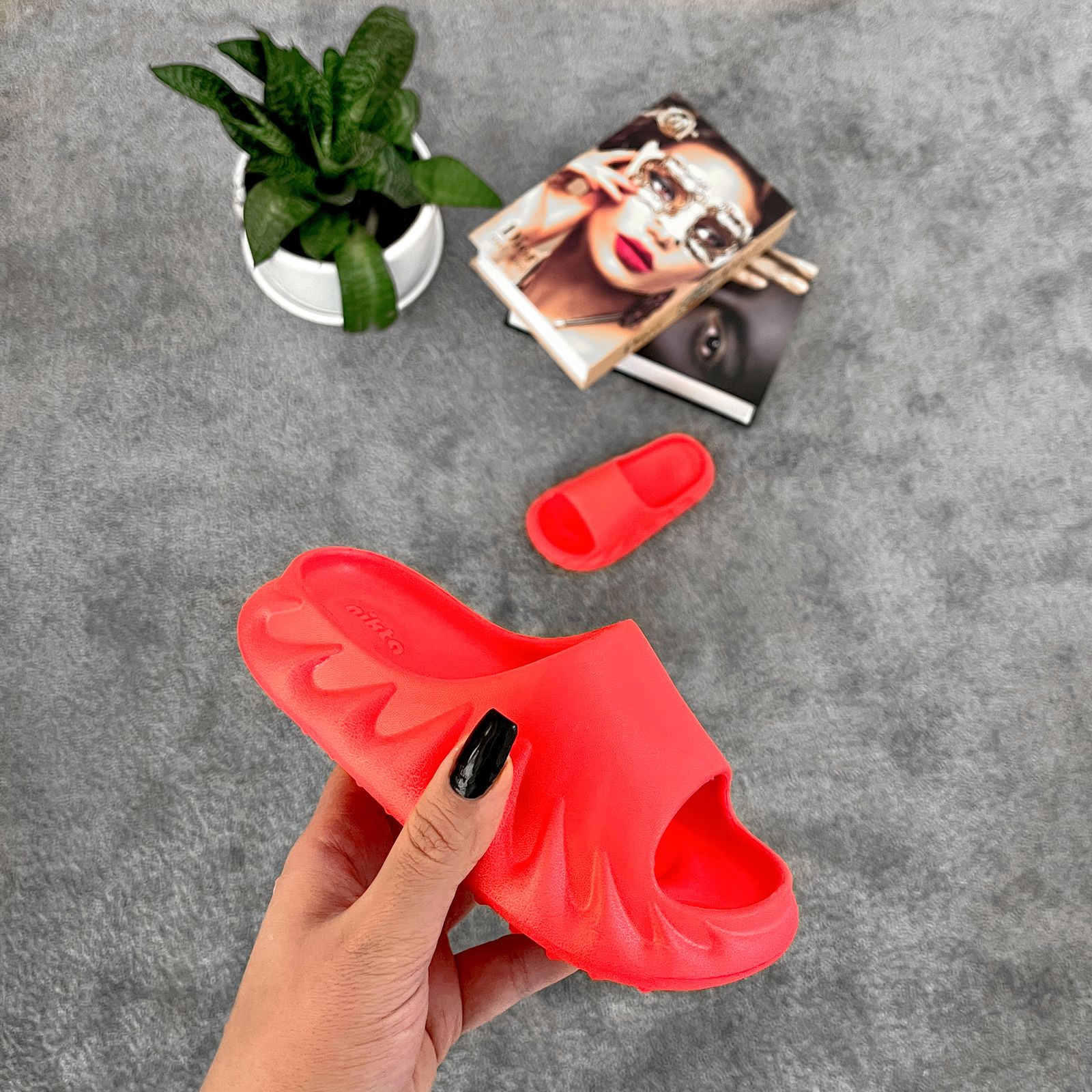 دمپایی پسرانه نیکتا مدل NCF.3473 - - 35