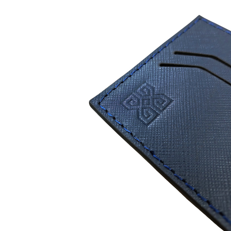 جاکارتی پِروین مدل بامبو