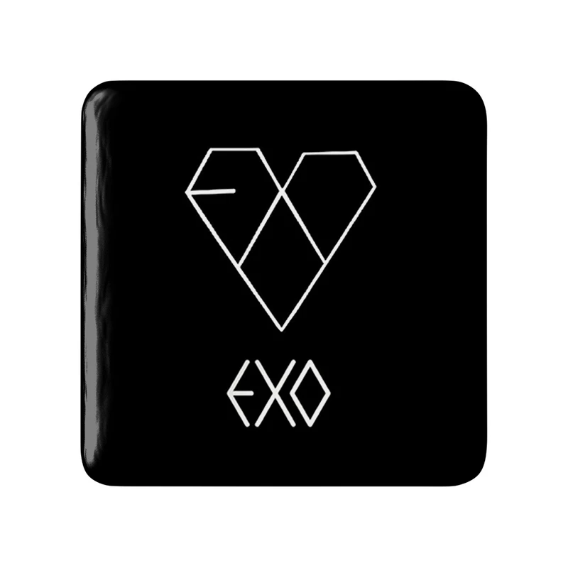 مگنت خندالو مدل گروه اکسو EXO کد 13634