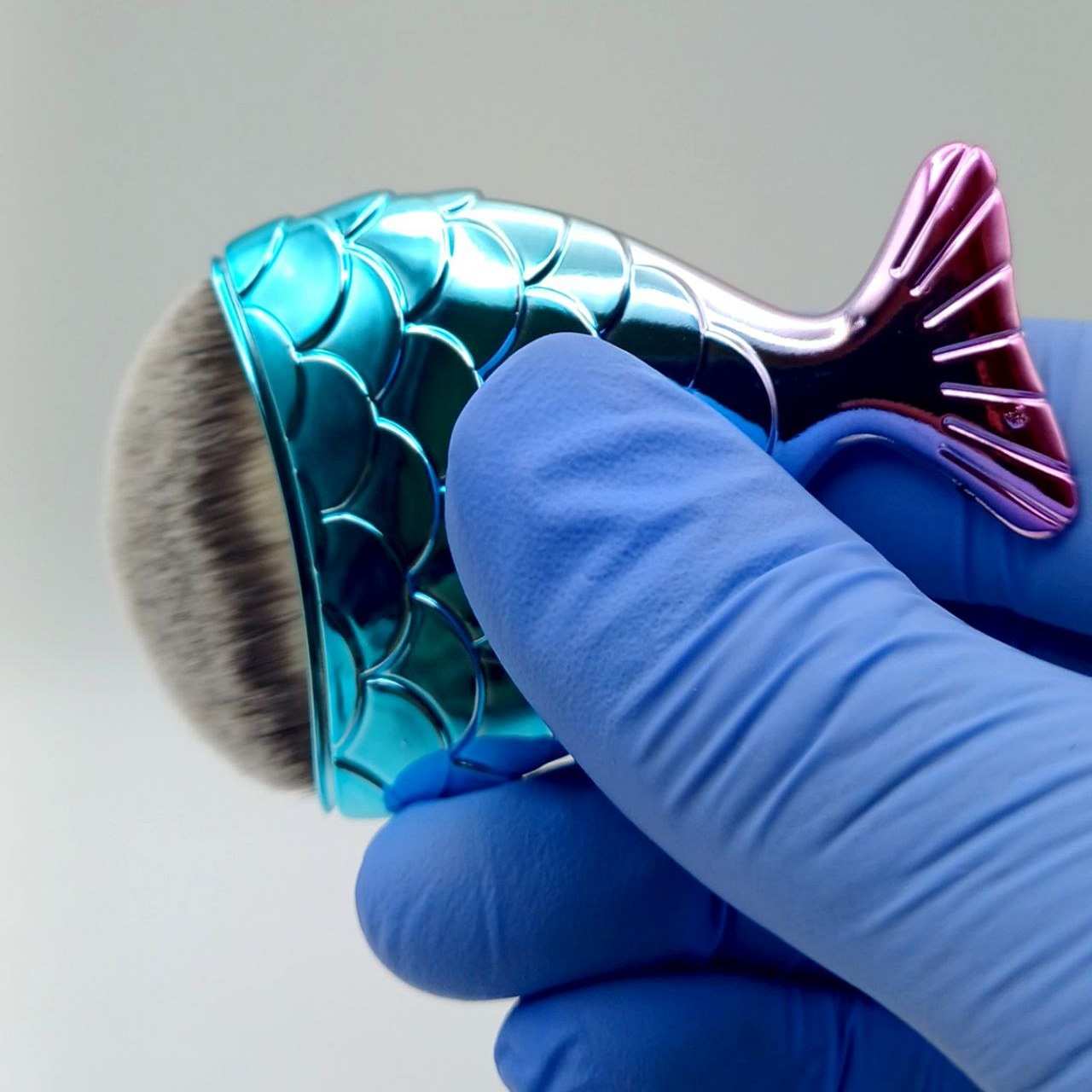 برس تمیز کننده ناخن مدل ماهی