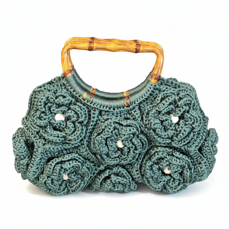 کیف دستی دست دوز زنانه طرح گل شش برگ