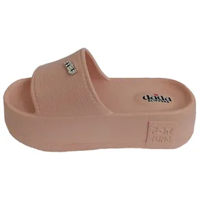 دمپایی زنانه مدل مینو کد 03